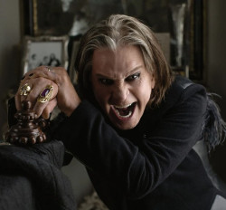 MIKE MCCREADY и JOSH HOMME на новом альбоме OZZY OSBOURNE