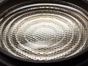 Линза Френеля в работе со светом