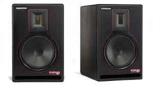 Студийные мониторы для прослушивания музыки?